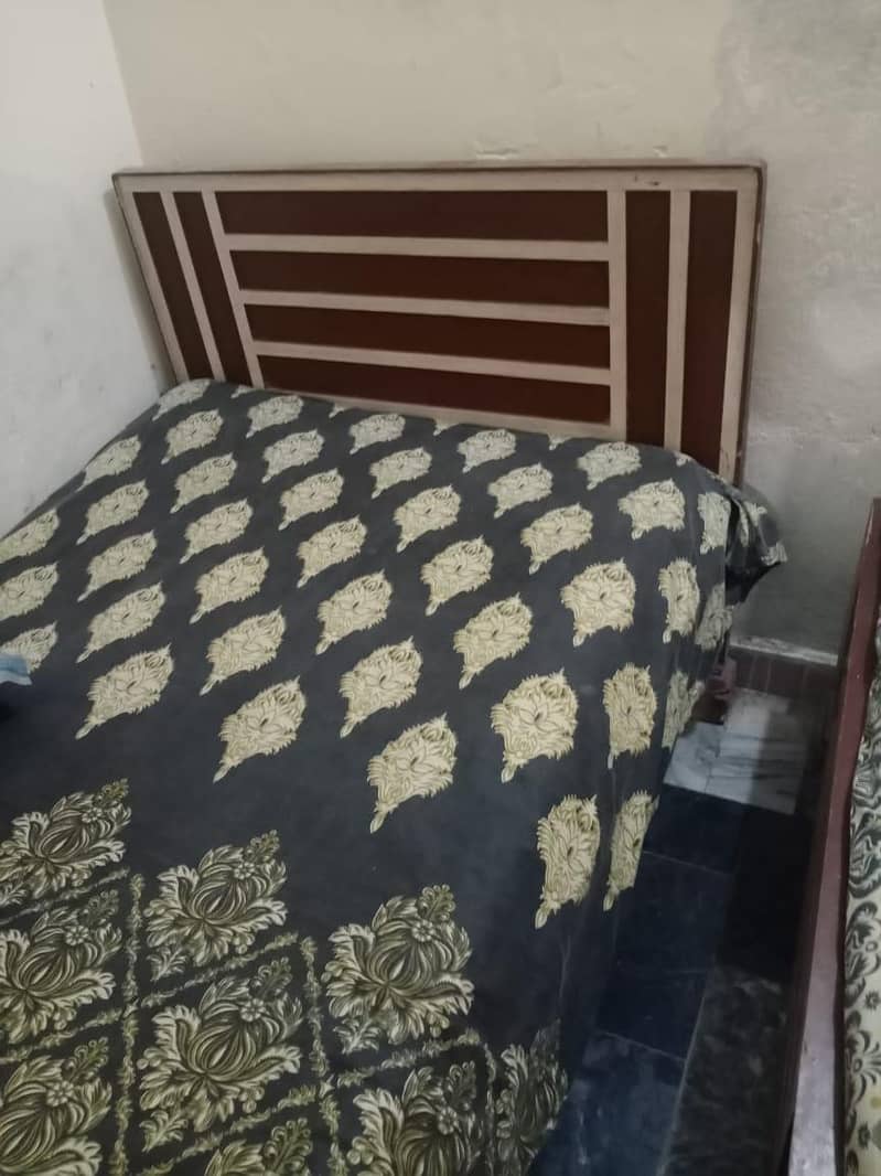 Bed sela 0