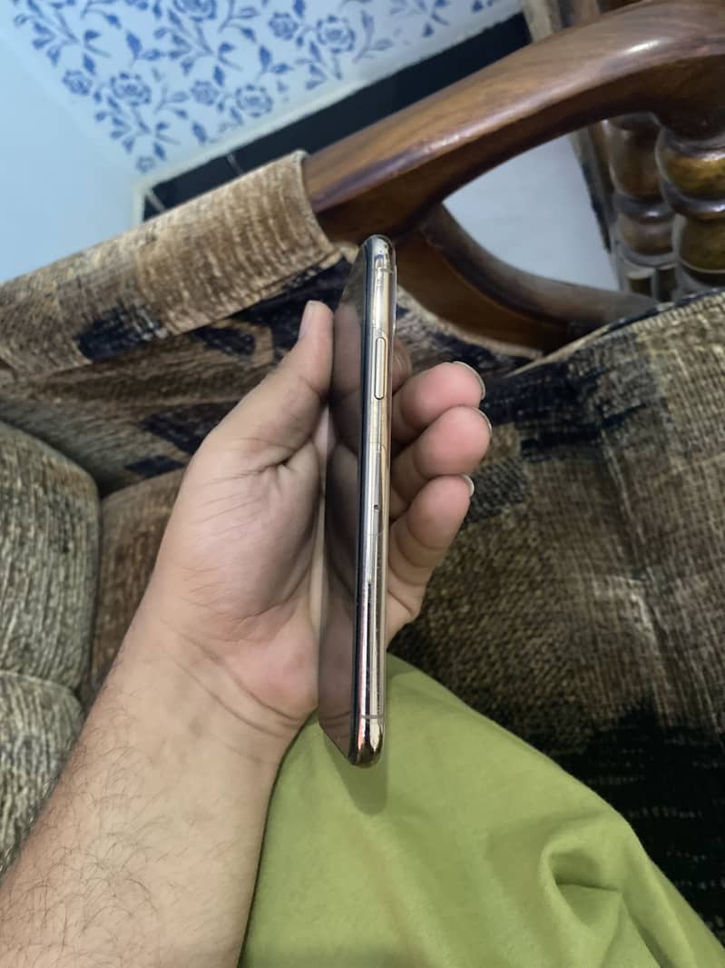 Iphone xs 1