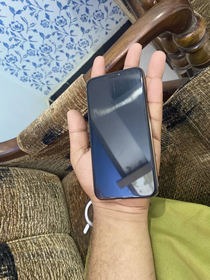 Iphone xs 3