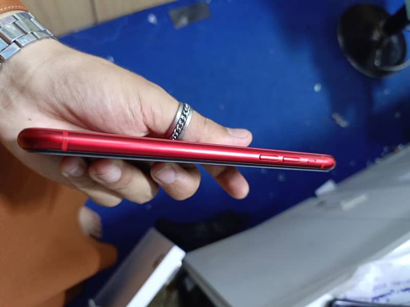 iphone 11 4
