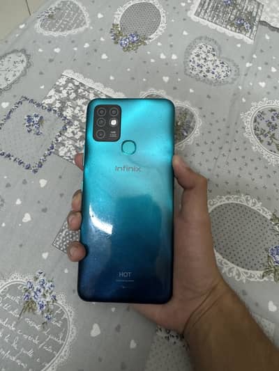 Infinix Hot 10