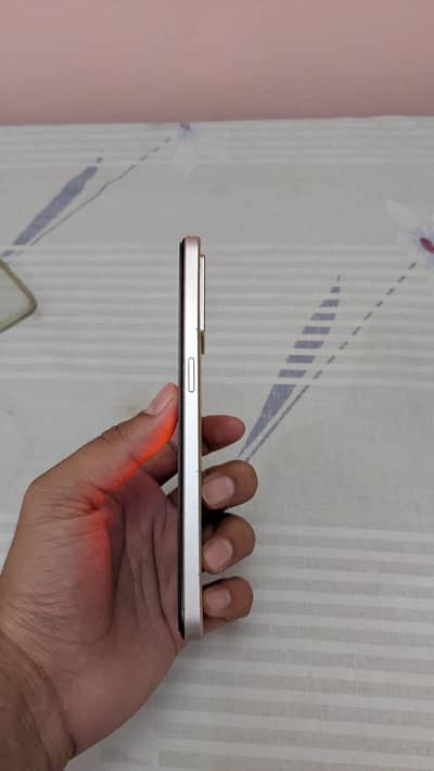 Oppo F21 Pro