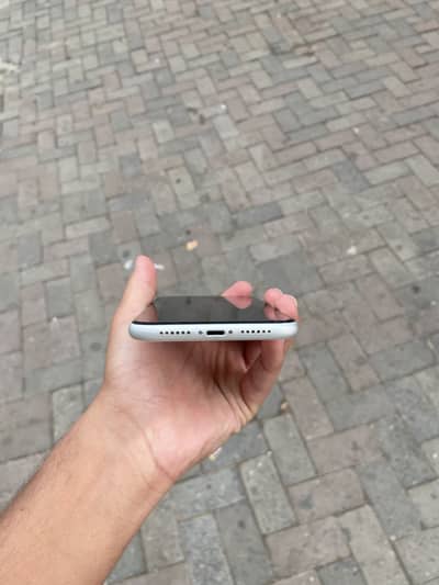 I phone xr