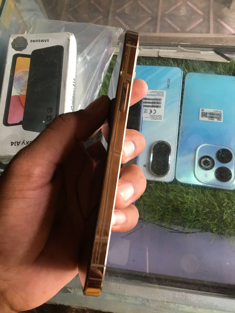 iPhone 12 Pro 2
