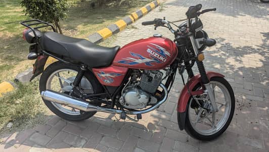 Suzuki GS150 se