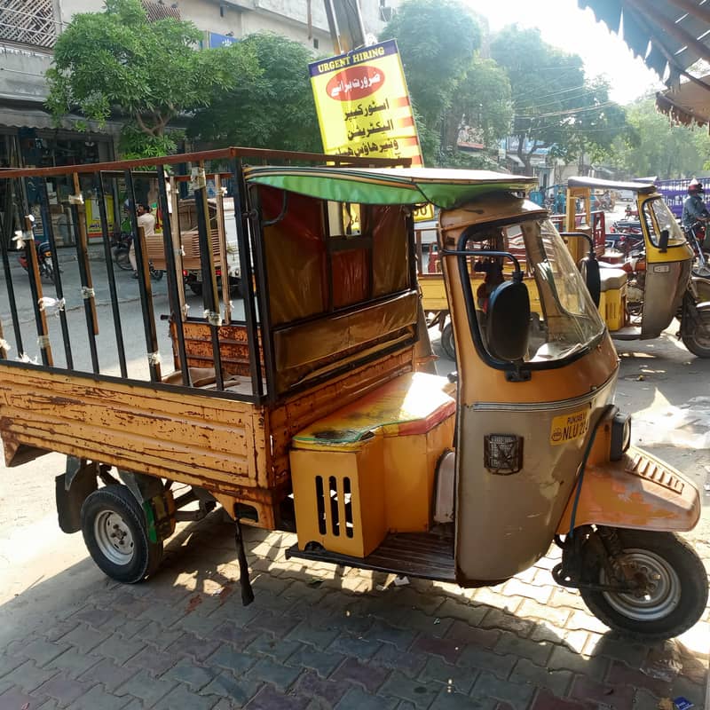 loader Rickshaw 0