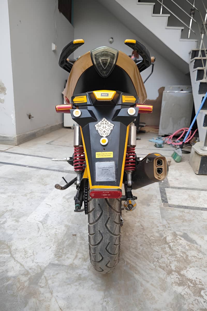 Unique Tornado 150cc 0