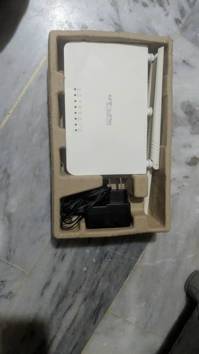 MT-LINK N300 Wireless Router (MT-WR950N) - Like New