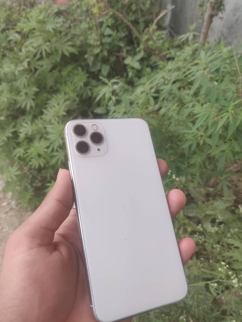 iphone 11 pro max 0