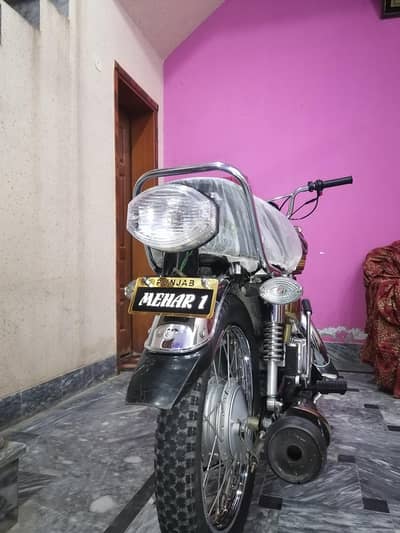 HONDA 125 SLEF START CONDITION BRAND NEW JUST LIKE A SHOWROOM