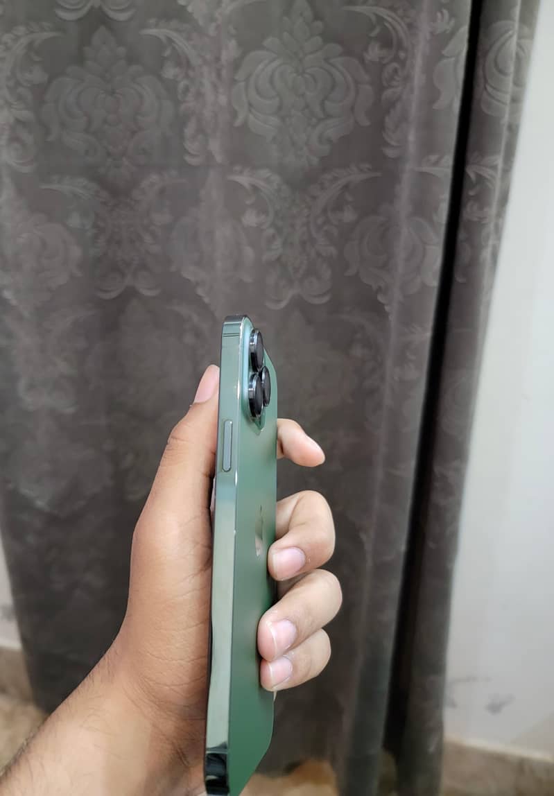 Apple iphone 13 Pro Max 3