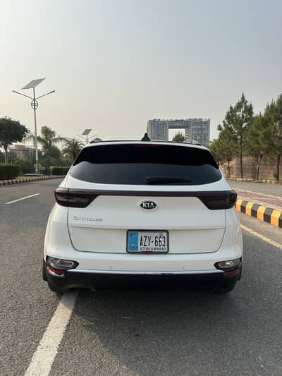 KIA SPORTAGE AWD