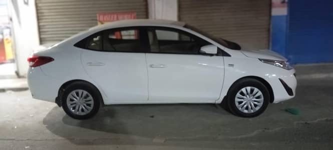 Toyota Yasir GLI 1.3 for sell.