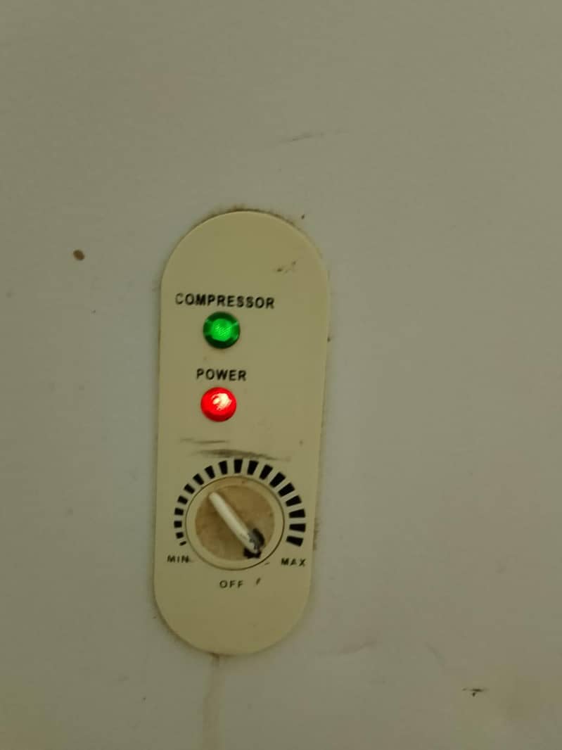 Waves single door Freezer 1