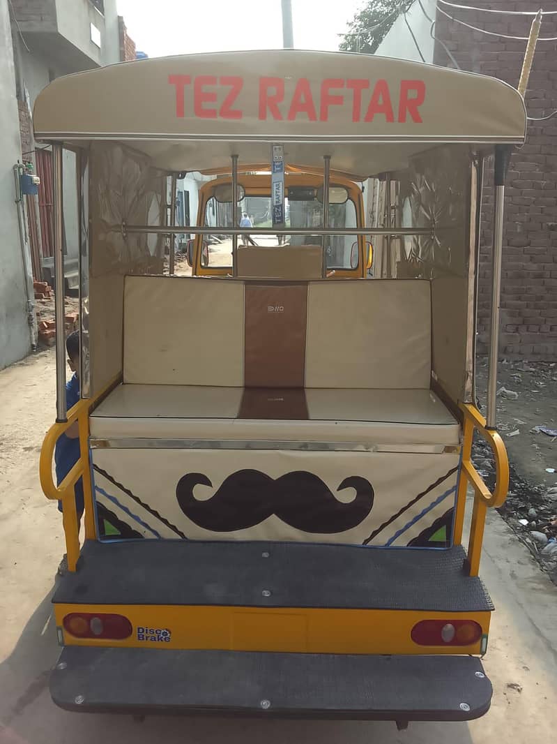 cng Rickshaw 0