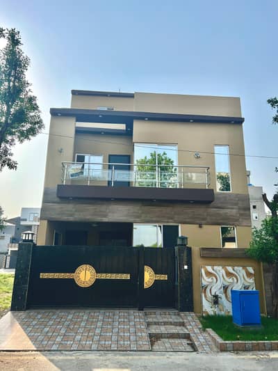 New Lahore City 5 Marla Brand New Modern Design House Most Beautiful Prime Location For Sale In New Lahore City Phase 2