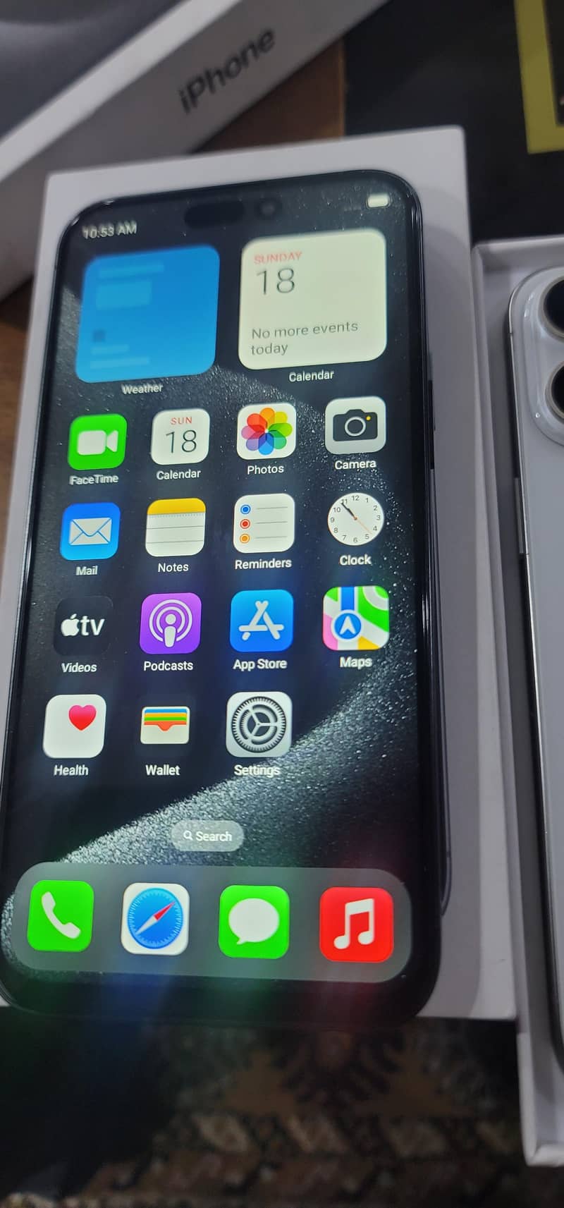 iphone 15 pro max 4