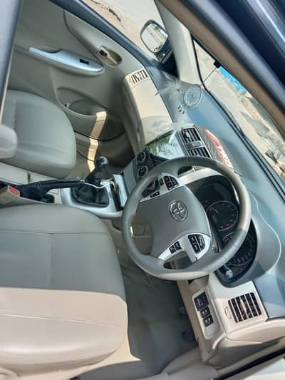 2013 model GLI sid touching baqi total orignl