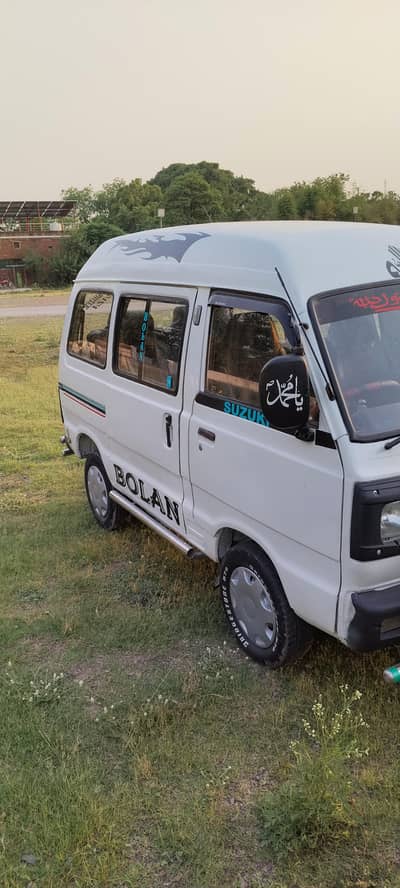 Suzuki bolan (03369429428)