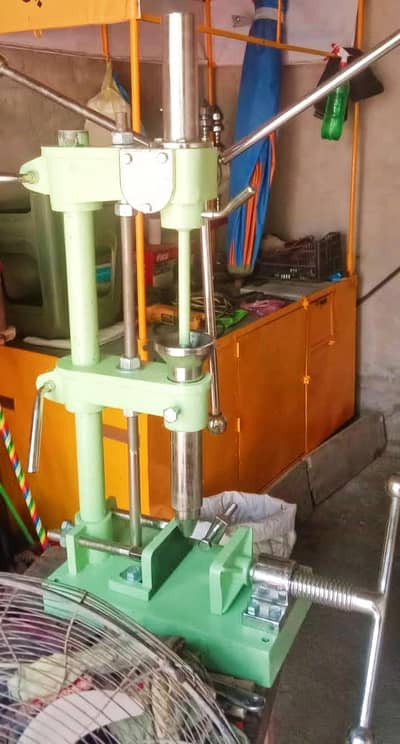 molding machine make dies and plastic products