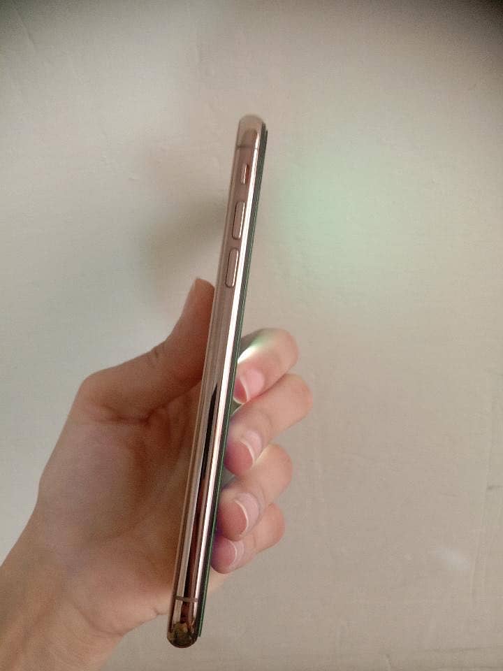 iPhone XS 2