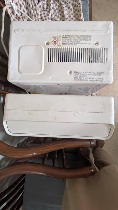 Midea Window Inverter AC 12000BTU – Used Like New 10/10 Condition