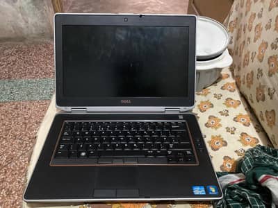 Dell Laptop 10/10 condition