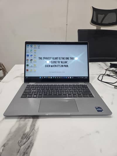 Dell Lattitude 5340 - Touch & Type