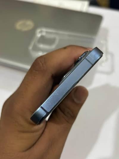 I phone 13 pro jv