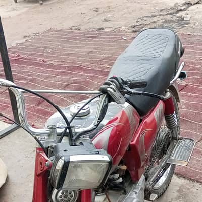 Hi Speed 70 زبردست کنڈیشن — ہائی اسپیڈ 2009، سادہ اور پاورفل بائیک
