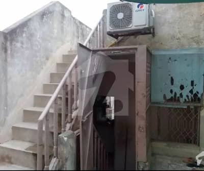 5 Marla double story house rent for warehouse, factory Godam stitching unit commercial use near bank stop awan markit ferozepur road lahore