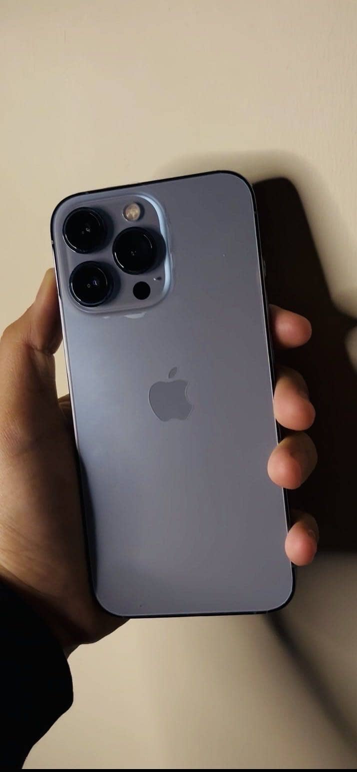 IPHONE 13 PRO 5