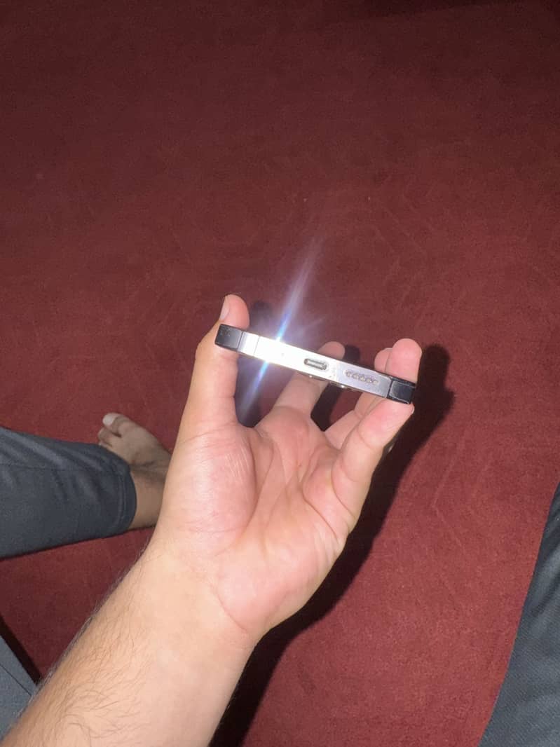 Iphone 14 pro 4