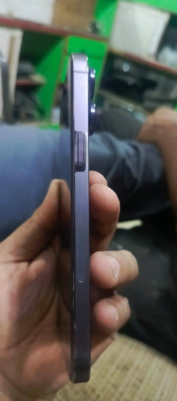 iPhone 14 pro max 1