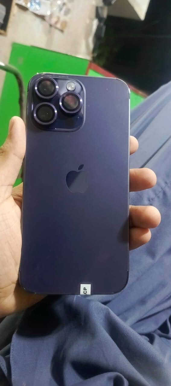 iPhone 14 pro max 2