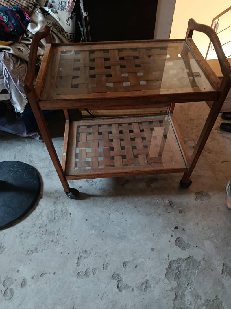 tea trolly 0