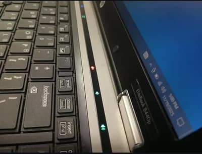 HP 8440p