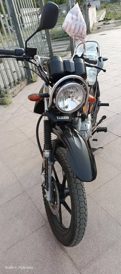 YAMAHA YBR G 2025 MODLE TOTAL ORIGNAL ALL PUNJAB NUMBER