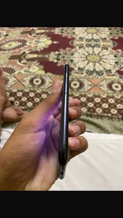 Apple iPhone SE