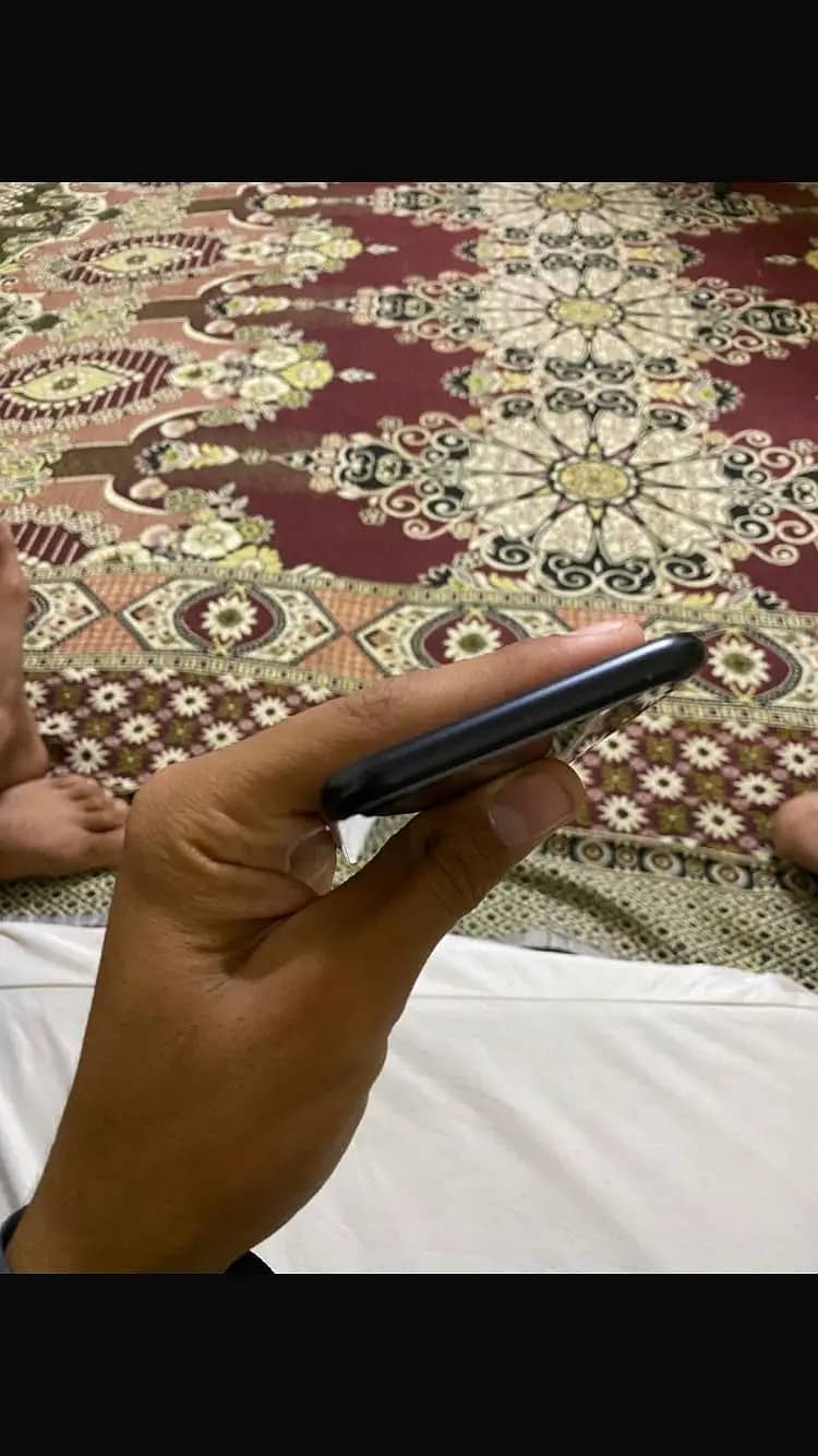 Apple iPhone SE 4
