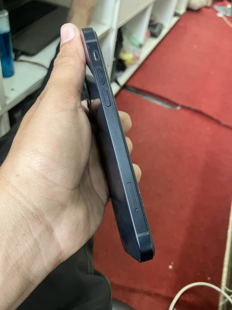 Iphone 12 jv 1