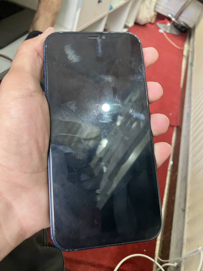 Iphone 12 jv 4