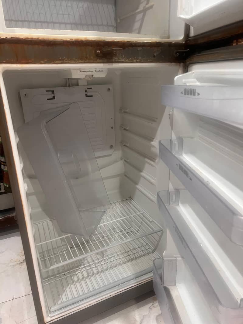 Fefrigerator 3