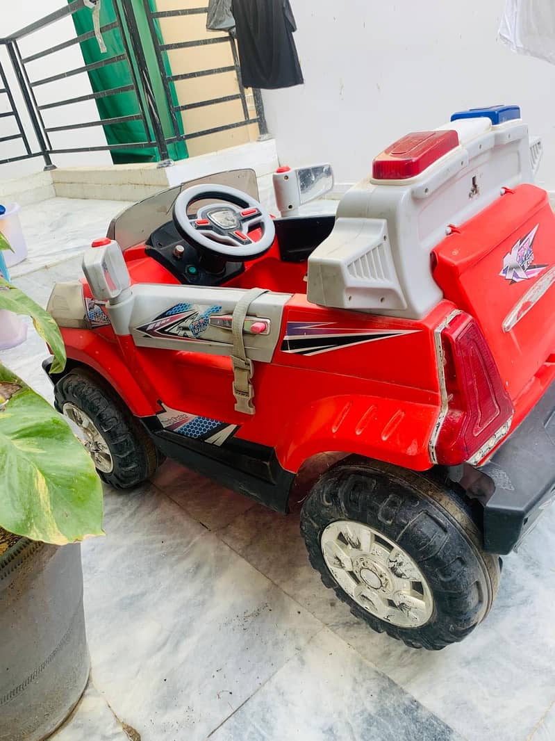 Battery car 0