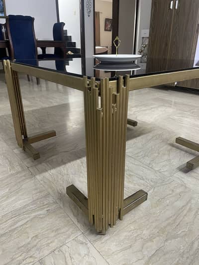 Center table
