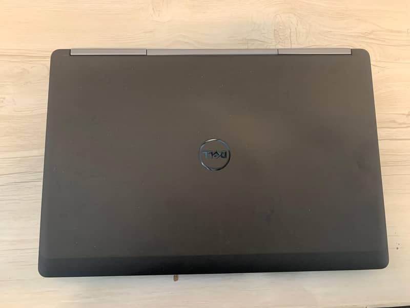 Dell precision 7720 2