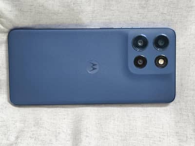 Moto g56