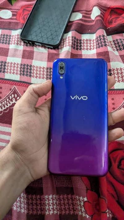 vivo y93