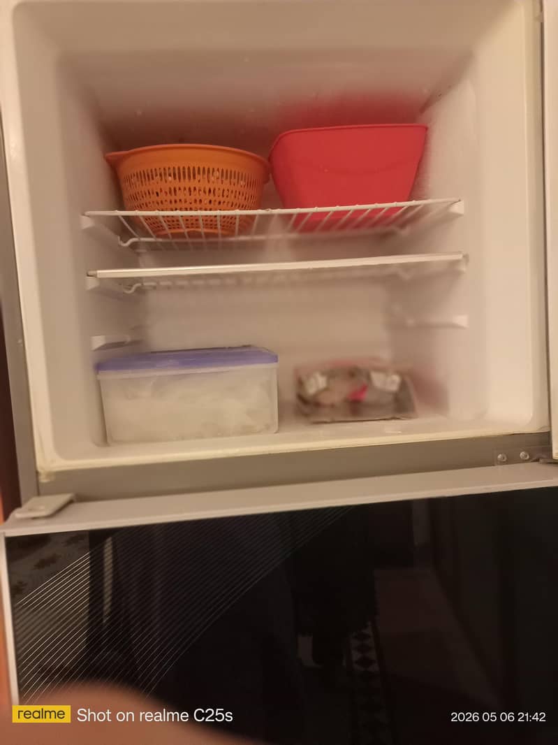 refrigerator 3