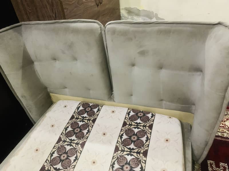 Single bed 1